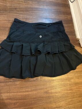 lululemon athletica Black Tiered Ruffle Skirt with Waist Zip